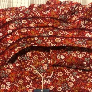 Universal Thread Balloon Floral Sleeve Top Large